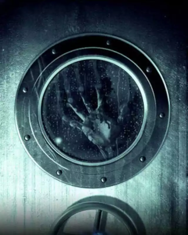 Resident Evil Revelations Cover