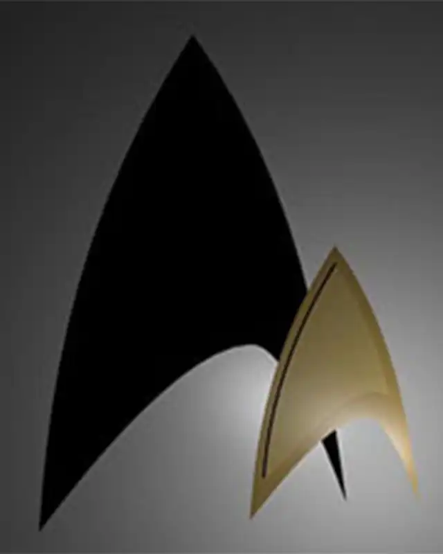 Star Trek: Starfleet Command 3 Cover